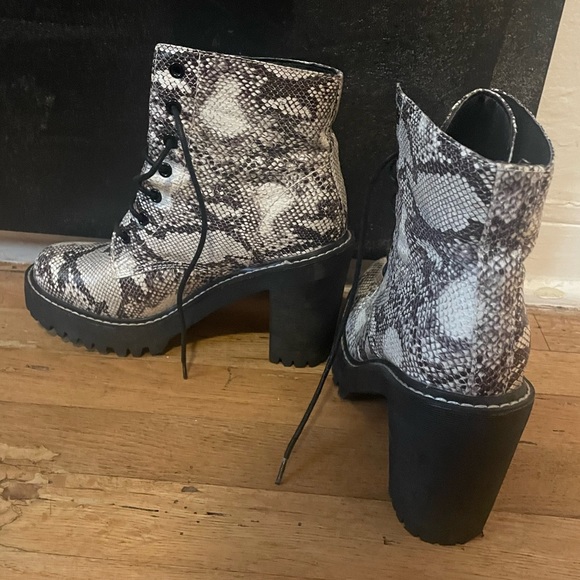 MADDEN GIRL snake skin combat style boot - Picture 2 of 4